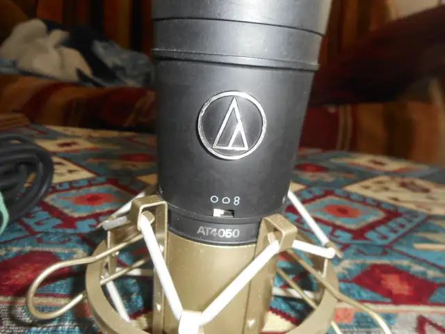 AUDIO-TECHNICA AT4050 - Multi-Pattern Condenser Microphone in Pro Audio & Recording Equipment in Dartmouth - Image 4
