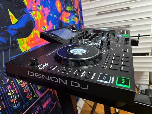 Dennon dj sc live 4 controller in General Electronics in Hamilton - Image 3