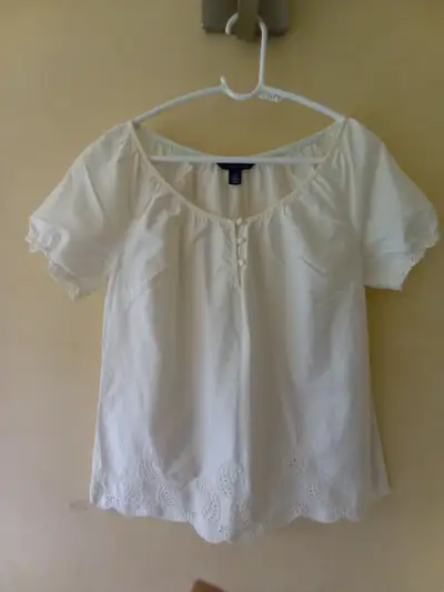 Tommy Hilfiger women’s short-sleeved blouse, View more