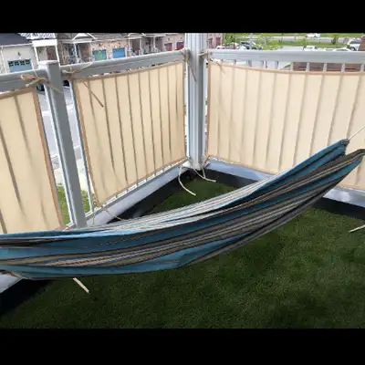 BEAUTIFUL BRAND NEW HAMMOCK BRIGHTLY COLOURED STRIPED STRONG CANVAS FABRIC WITH ROPE- READY TO HANG...