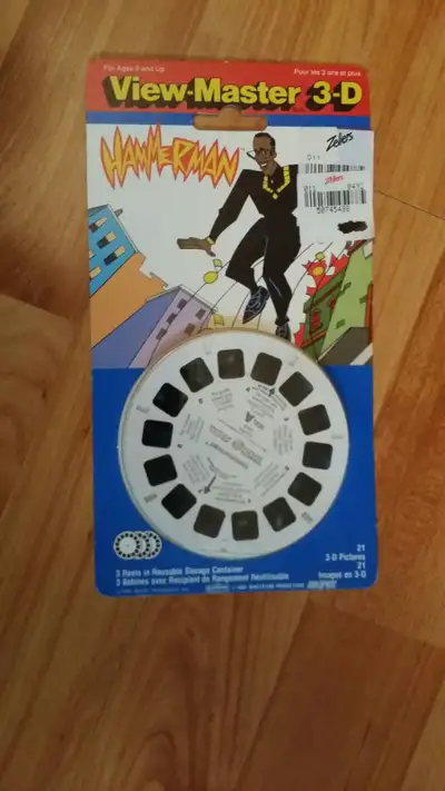New Carded Sealed Vintage Viewmaster Hammerman Set of 3 Reels.I do not ship