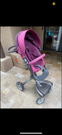 Stokke Xplory V6 Purple baby stroller