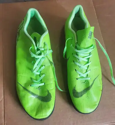 Men's Indoor Soccer Shoes, View more