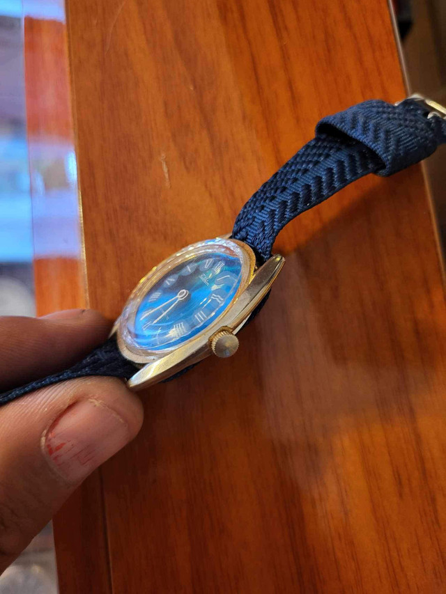 Fieldston Antimagnetic men’s watch  in Jewellery & Watches in City of Toronto - Image 3