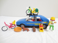 Playmobil ( Vintage ) Toy - 1986 Suzuki Swift Family Car