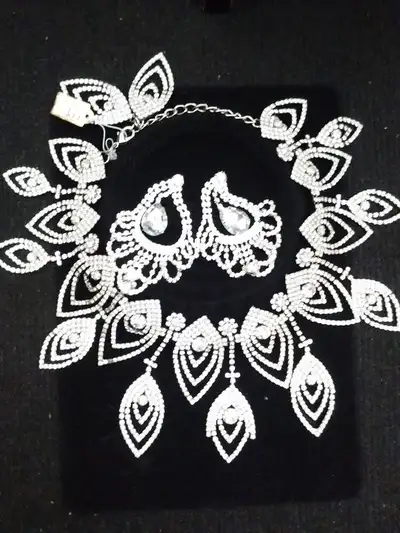 “GORGEOUS” Necklace And Earing Set , View more