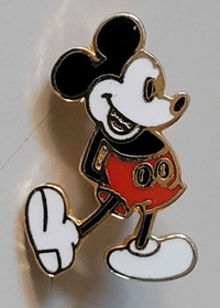 Vintage Disney Mickey Mouse Collectible Enameled Brooch Pin 