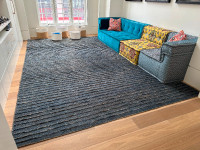 Luxury area rug