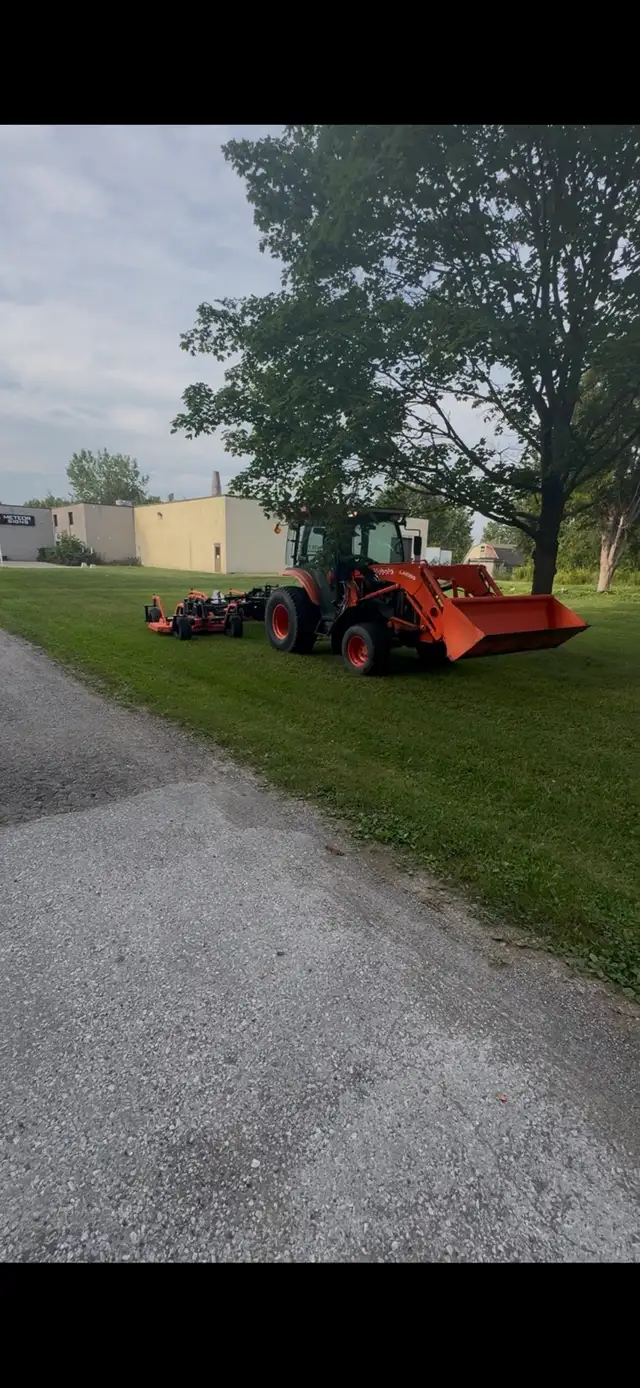 Acreage Grass cutting 467321079685468162