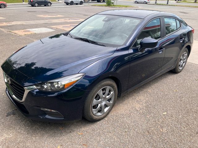 Mazda 3 GX dans Autos et camions  à Ville de Québec