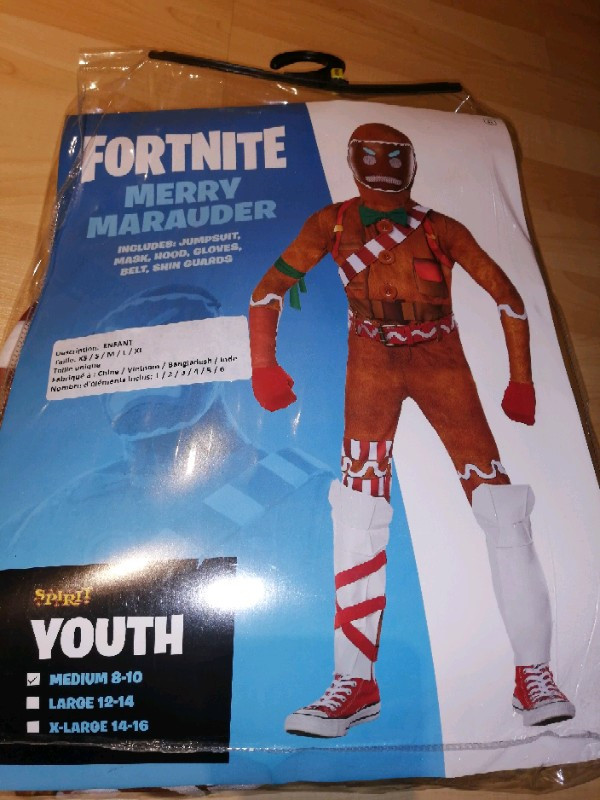 Co. Halloween Fortnite Merry Marauder 8-10ans (payé 125$) à 40$ dans Enfants et jeunesse  à Longueuil/Rive Sud - Image 3