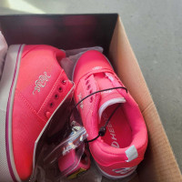 Kids -  Brand New Pink Heelys-Size 2