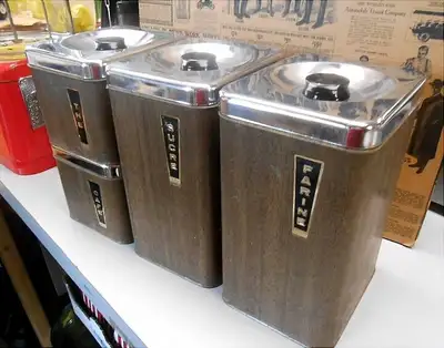 Ensemble de Contenants de Cuisine Vintage, View more