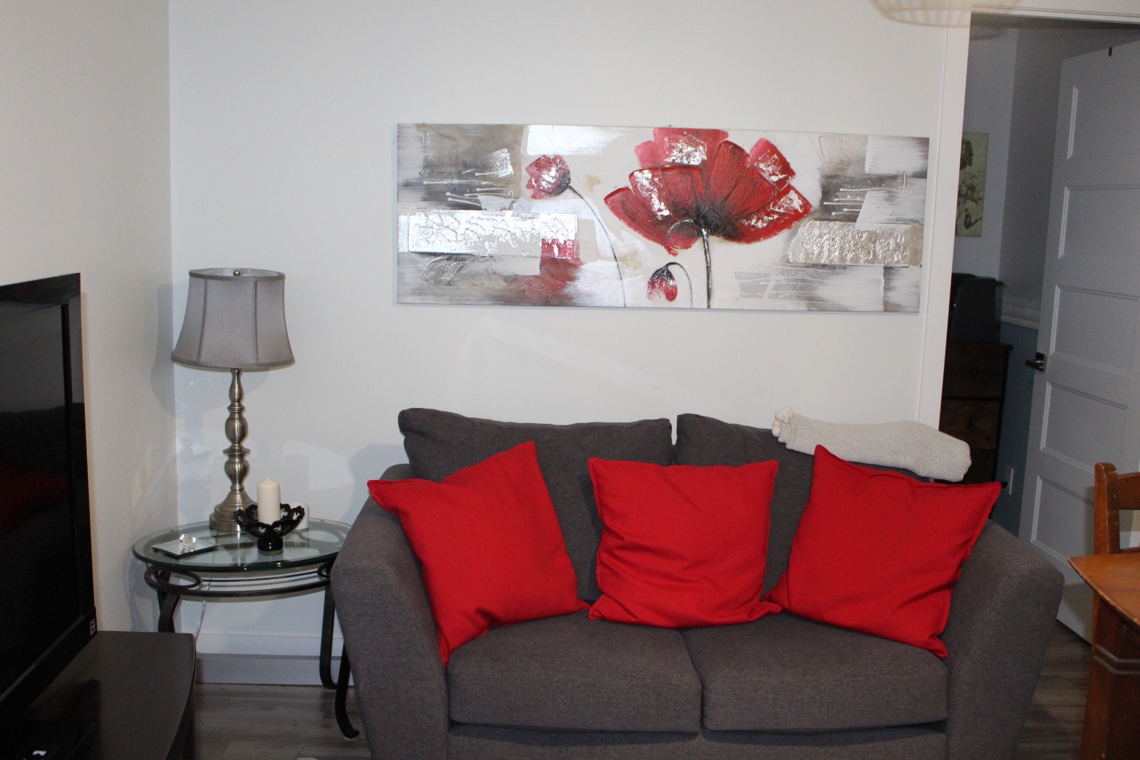 TROIS-RIVIÈRES. TRÈS GRANDE ET BELLE CHAMBRE A LOUER — photo 3