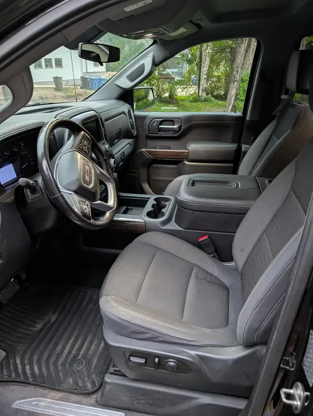 GMC Sierra Elevation 2019573776084799344644