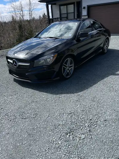 2015 Mercedes CLA250 FWD Great condition for the age and km's Well maintained with regular services...