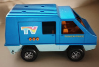Vintage 1977 Fisher Price Adventure People TV Action Team Van