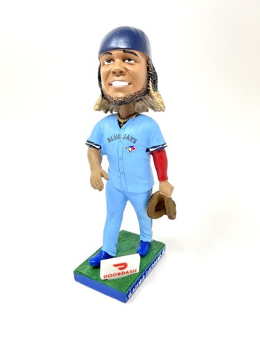 Vladimir Guerrero Victory Vlad Bobblehead Toronto Blue Jays in Toys & Games in City of Toronto - Image 3