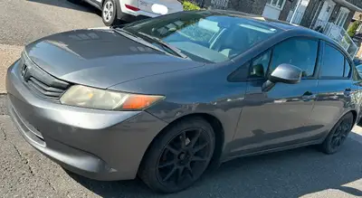 Acheteurs sérieux seulement. Le véhicule est disponible, lors de la vente il sera enlevé de kijiji....