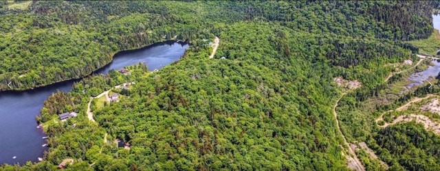 Terrains de 19 acres - top de Montagne - St-Adolphe - d' Howard — photo 1