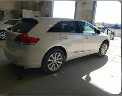 Need a engine. You can see in front of “ Nabil auto service. 45 iron st Etobicoke