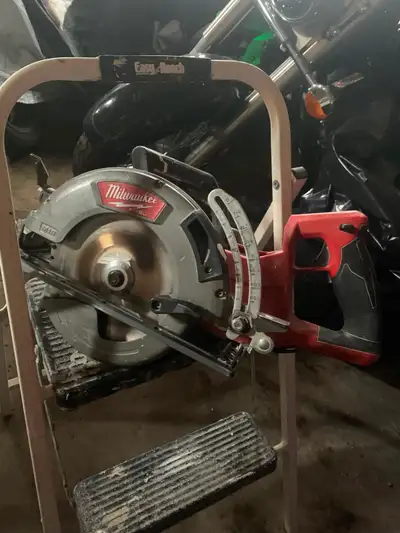 Milwaukee rear handle skill saw, View more