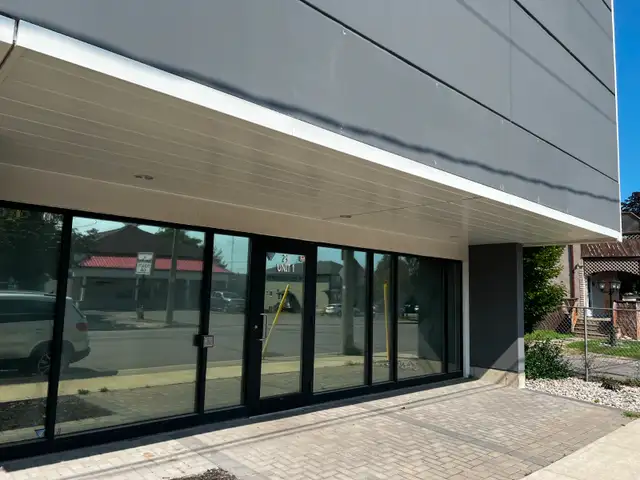 Commercial Space on main road - Thorold