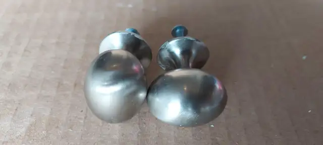Cabinet Door Knobs Oval in Cabinets & Countertops in Calgary - Image 3