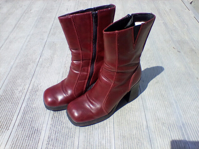 Lower East Side Chunky HIGH HEEL Women BOOTS - Burgundy Size 9 in Women's - Shoes in Oshawa / Durham Region