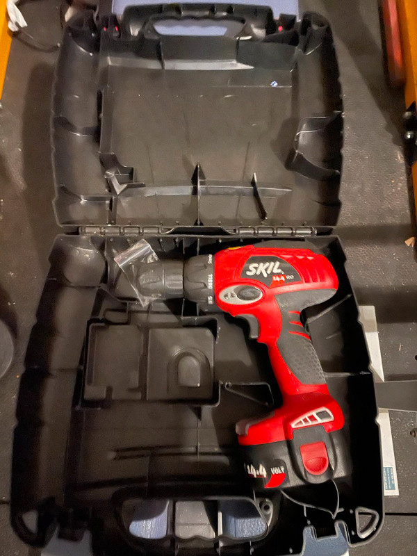 Skil drill battery not charging sale