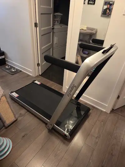 Tapis roulant compact pour petits espaces, View more