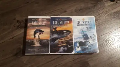 * * Please Read * * Location East Ottawa VHS Free Willy 1,2,3, Collection Set Family/Drama Free Will...