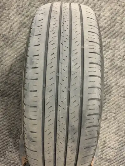 One used Kumho Solus Tire without rim 195 65 15 Date of Transportation DOT 2023 $30 Cash Pick up in...
