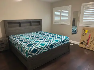 Beautiful, fully furnished room available in a clean, quiet detached home with a backyard on Beaucha...