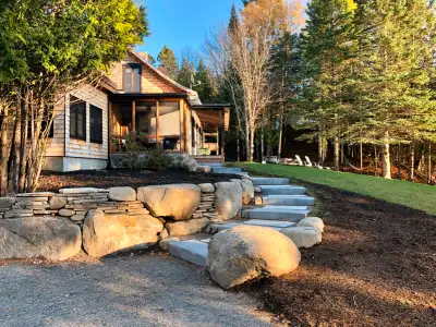CEDAR CREEK is located next to the P'tit Train du Nord Linear Park and the Val-David Val-Morin Regio...
