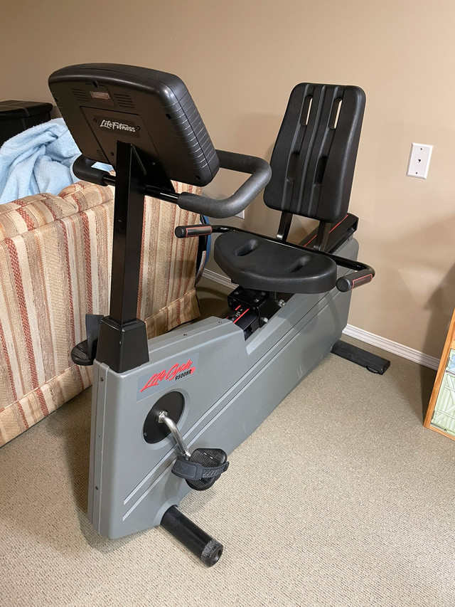 lifecycle 5500 exercise bike