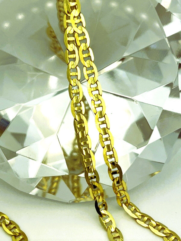 10k Solid Yellow Gold Gucci Mariner Chain 20" Necklace dans Bijoux et montres  à Ville de Montréal - Image 3