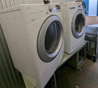 LG Front Load Washer & Electric Dryer Set