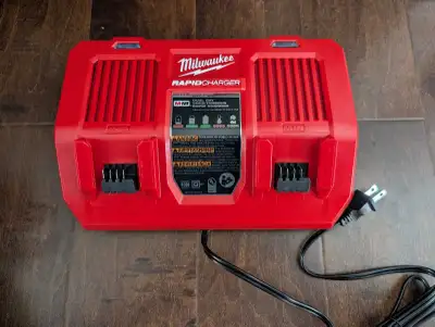 Milwaukee Dual rapid charger, View more
