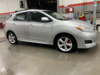 Toyota Matrix XR  2.4L AWD automatique2009