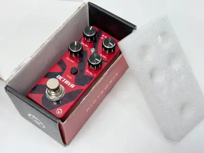 Pigtronix Octava Micro Guitar Pedal Octave Fuzz Effect New, View more