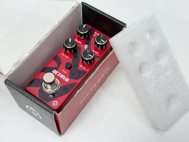Pigtronix Octava Micro Guitar Pedal Octave Fuzz Effect New in Amps & Pedals in Ottawa - Image 2
