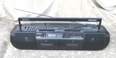 LARGE SONY CFS-DW60 STEREO RADIO RECORDER BOOMBOX EXCELLENT, View more