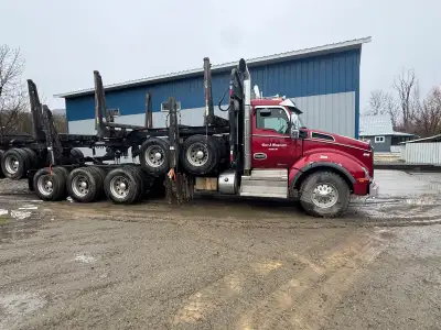 2019 tridrive kenworth t880 565 x15 18 speed 80% rubber 17000hrs Well maintained We’ll sell with new...