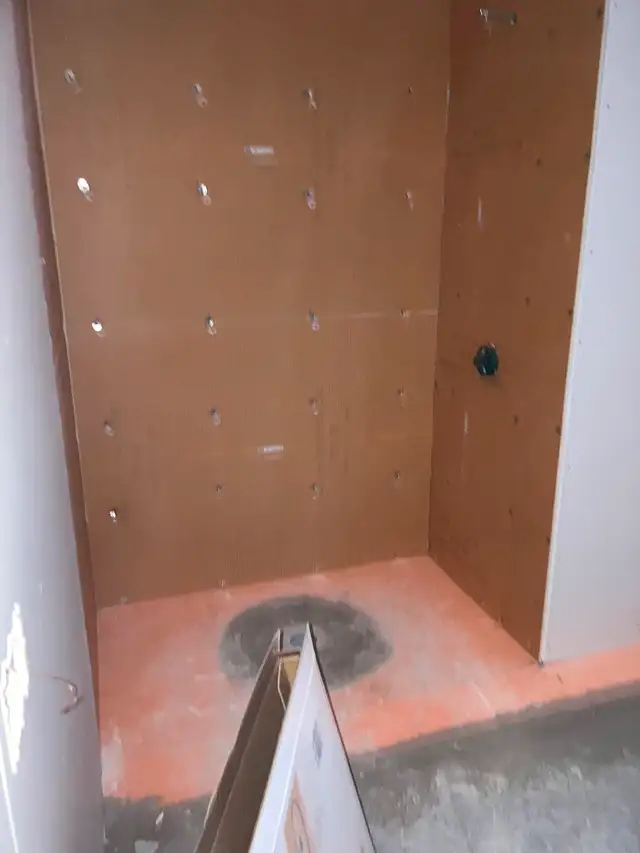 Tile installer541162288154552327