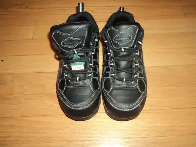 WORK LOAD SAFETY SHOES  NEW, View more