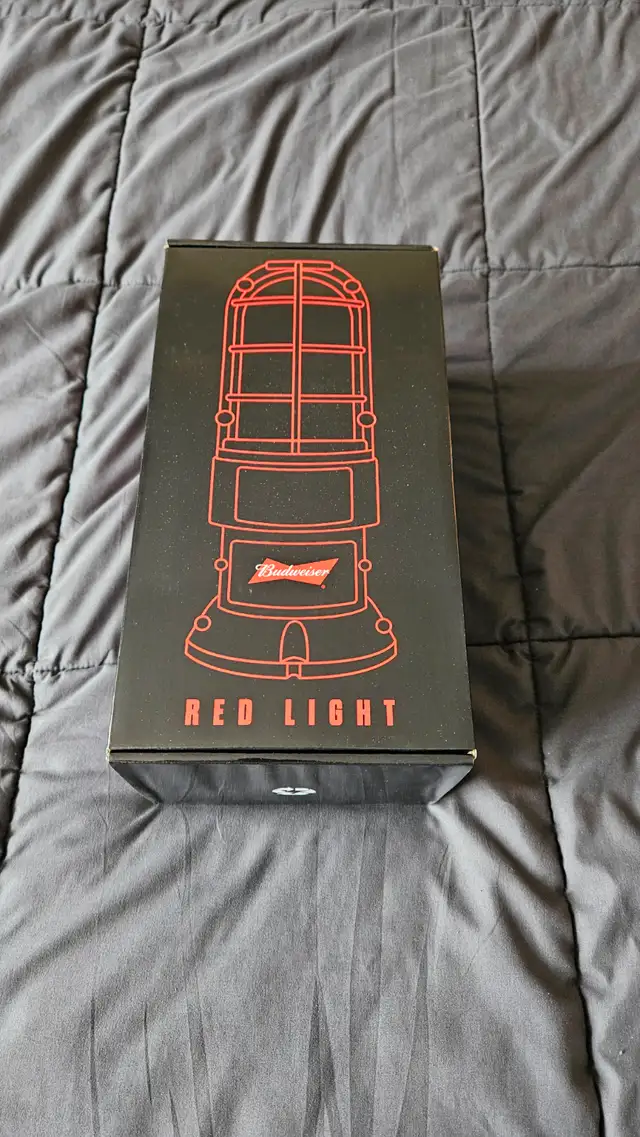 Budweiser goal light brandnew in box !