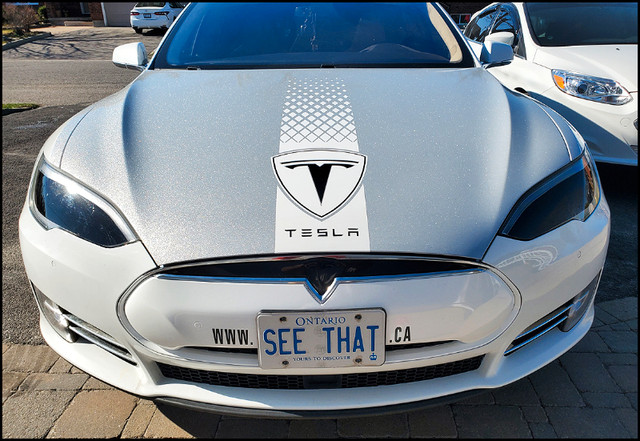 FREE SUPERCHARGER - LUDICROUS - 2015 Tesla Model S P85DL in Cars & Trucks in Ottawa - Image 2