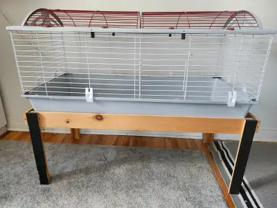 Je ne plus besoin de ma cage car mon lapin vit libre à mon appartement. Or, je veux donner ma cage à...