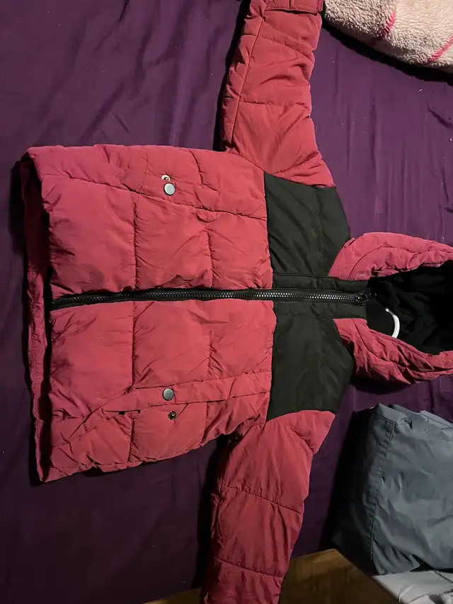 Winter Jacket 4 years in Kids & Youth in City of Toronto - Image 2